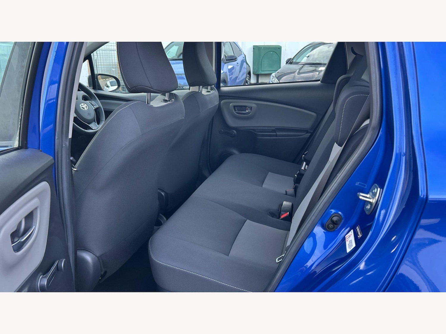 Used Toyota Yaris 2019 for sale - 77387644: Photo 15