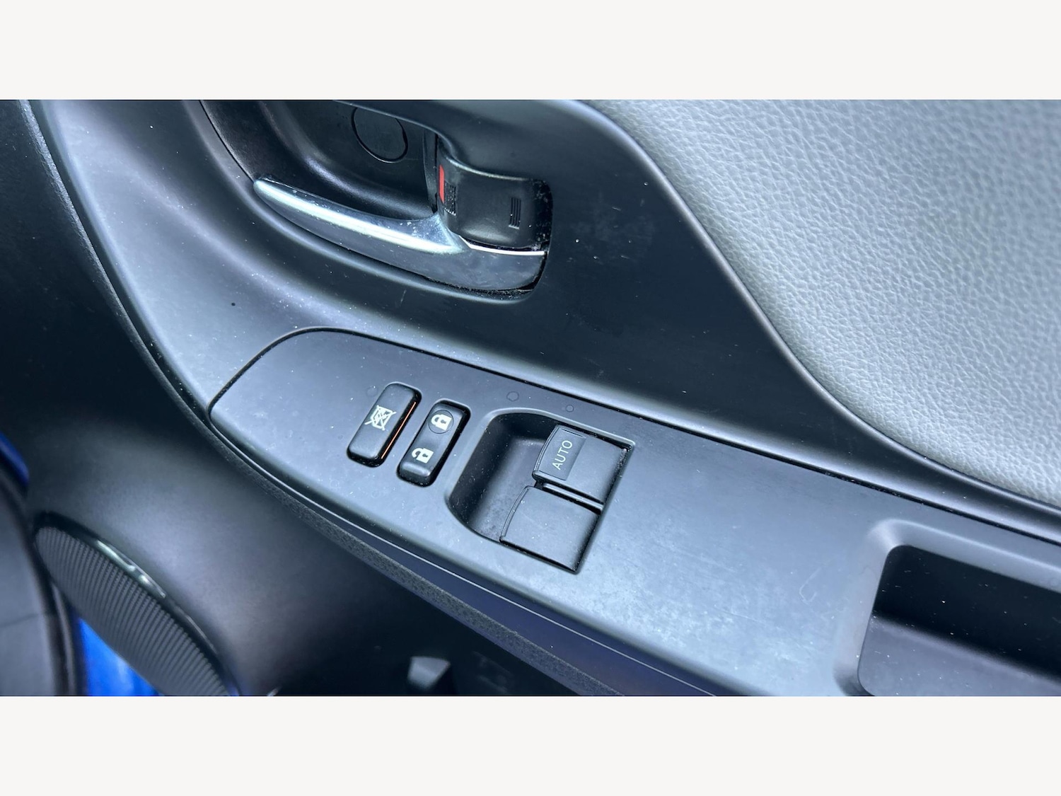 Used Toyota Yaris 2019 for sale - 77387644: Photo 28
