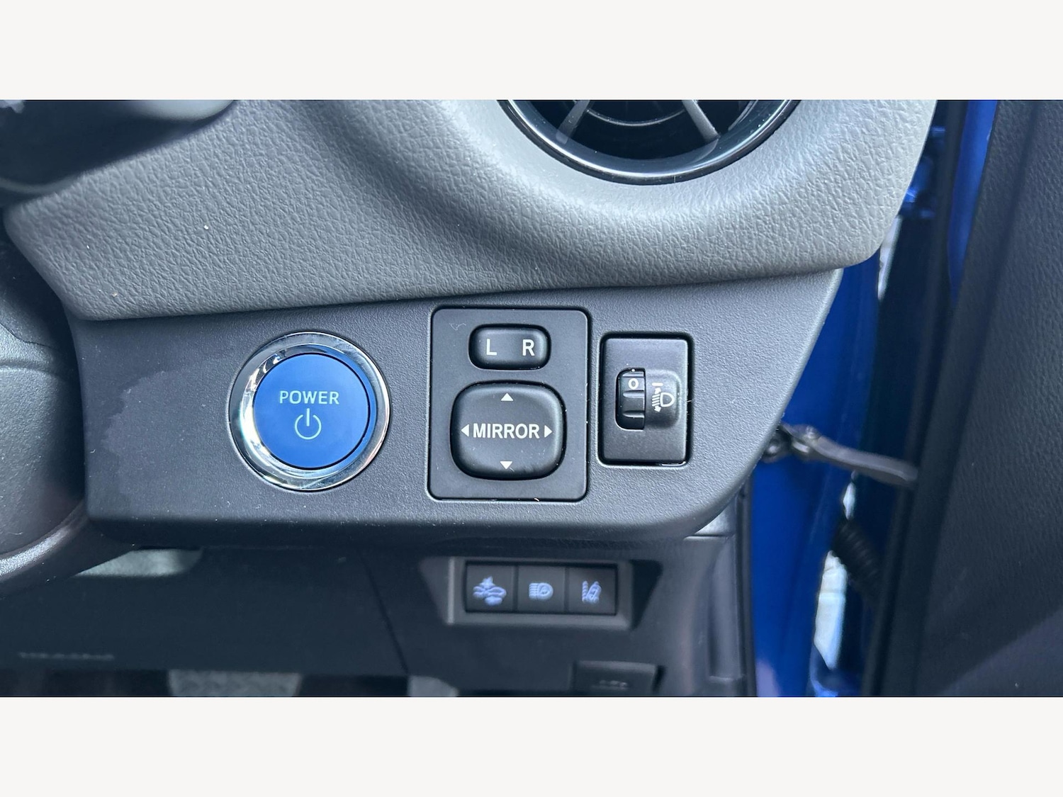 Used Toyota Yaris 2019 for sale - 77387644: Photo 30