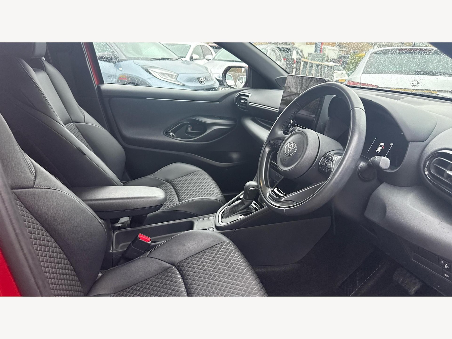 Used Toyota Yaris 2024 for sale - 77625081: Photo 13