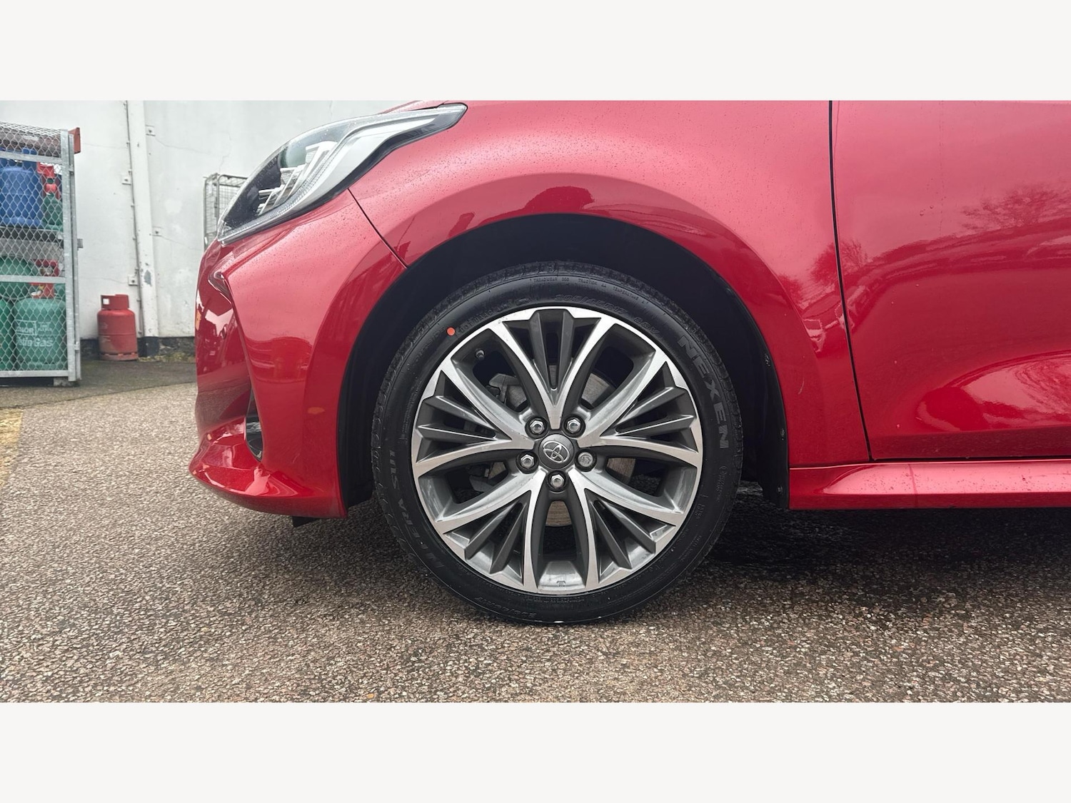 Used Toyota Yaris 2024 for sale - 77625081: Photo 20