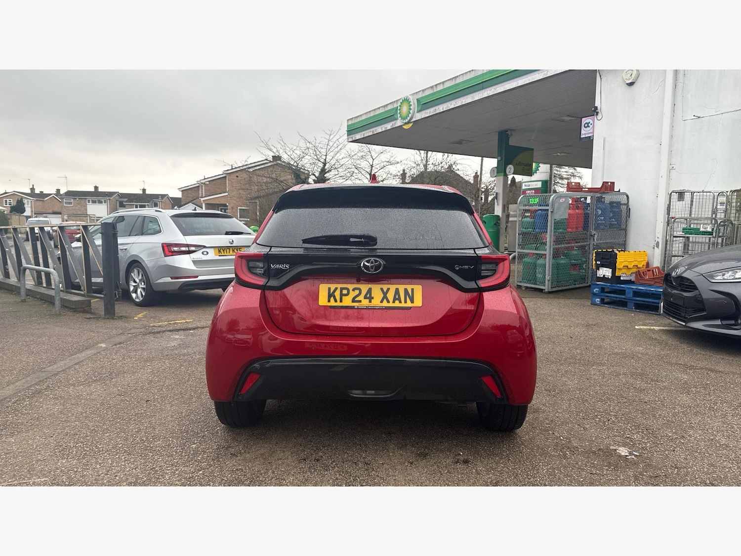 Used Toyota Yaris 2024 for sale - 77625081: Photo 21