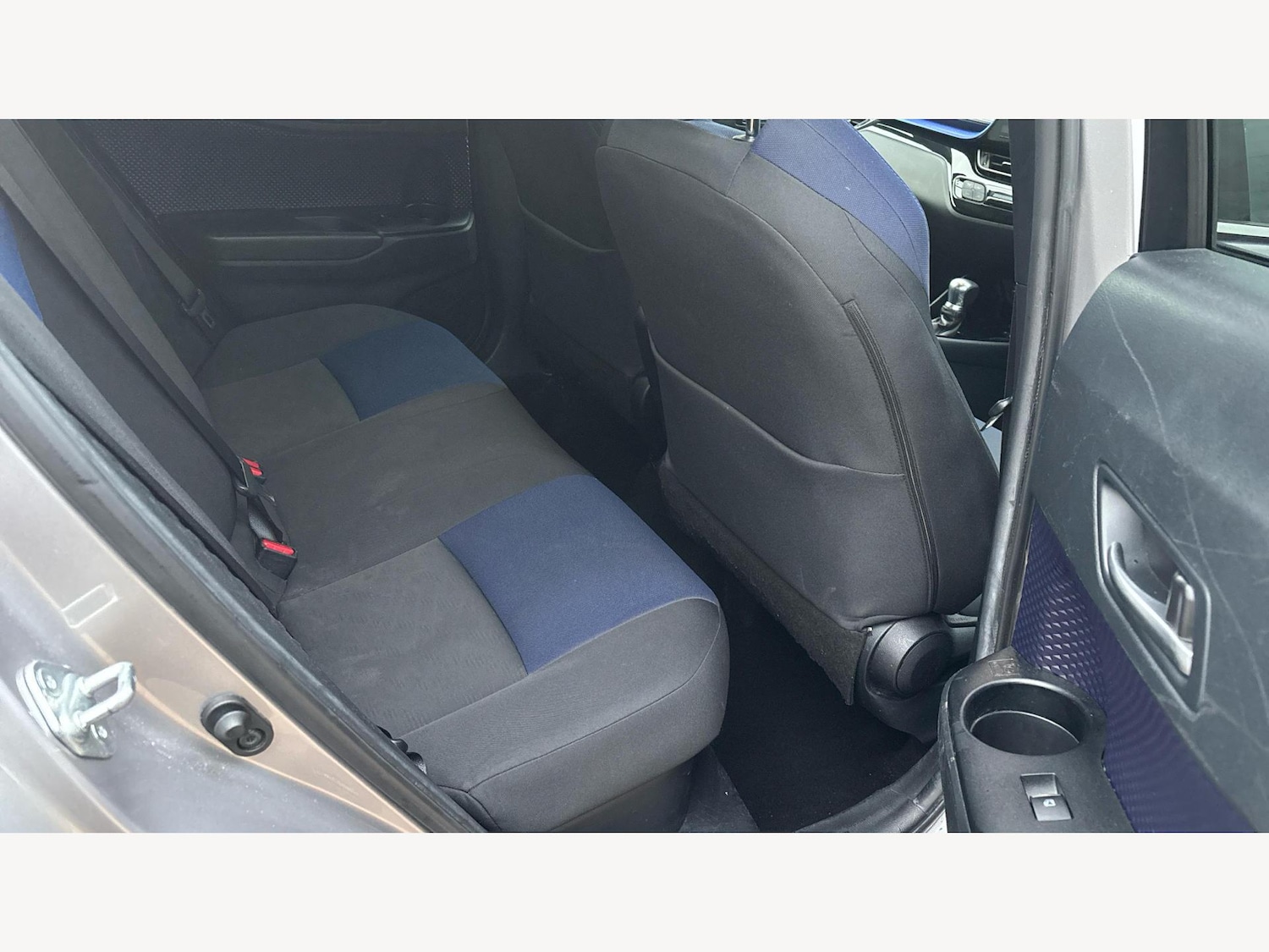 Used Toyota C-HR 2017 for sale - 76671407: Photo 27