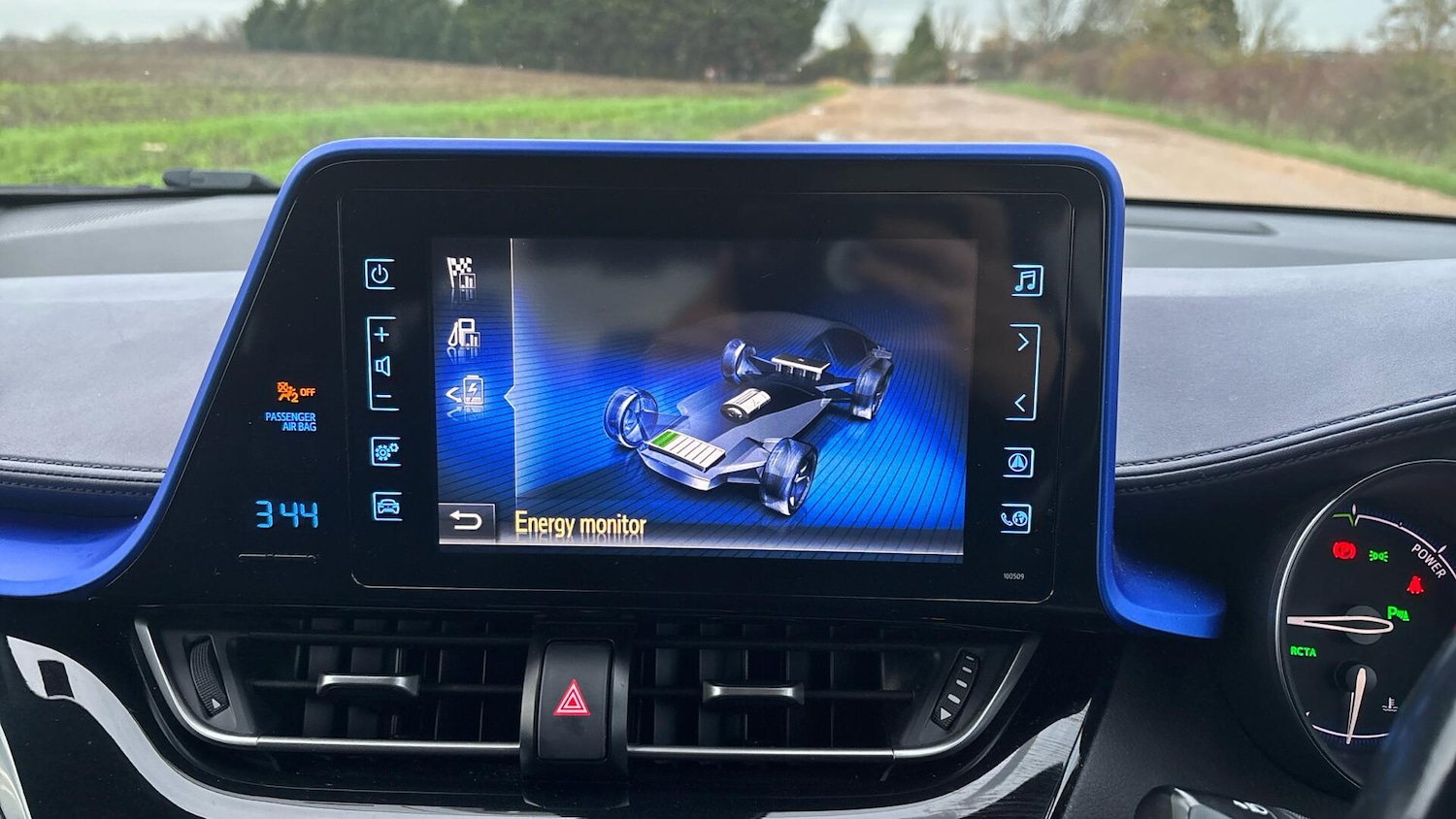 Used Toyota C-HR 2017 for sale - 76671407: Photo 42