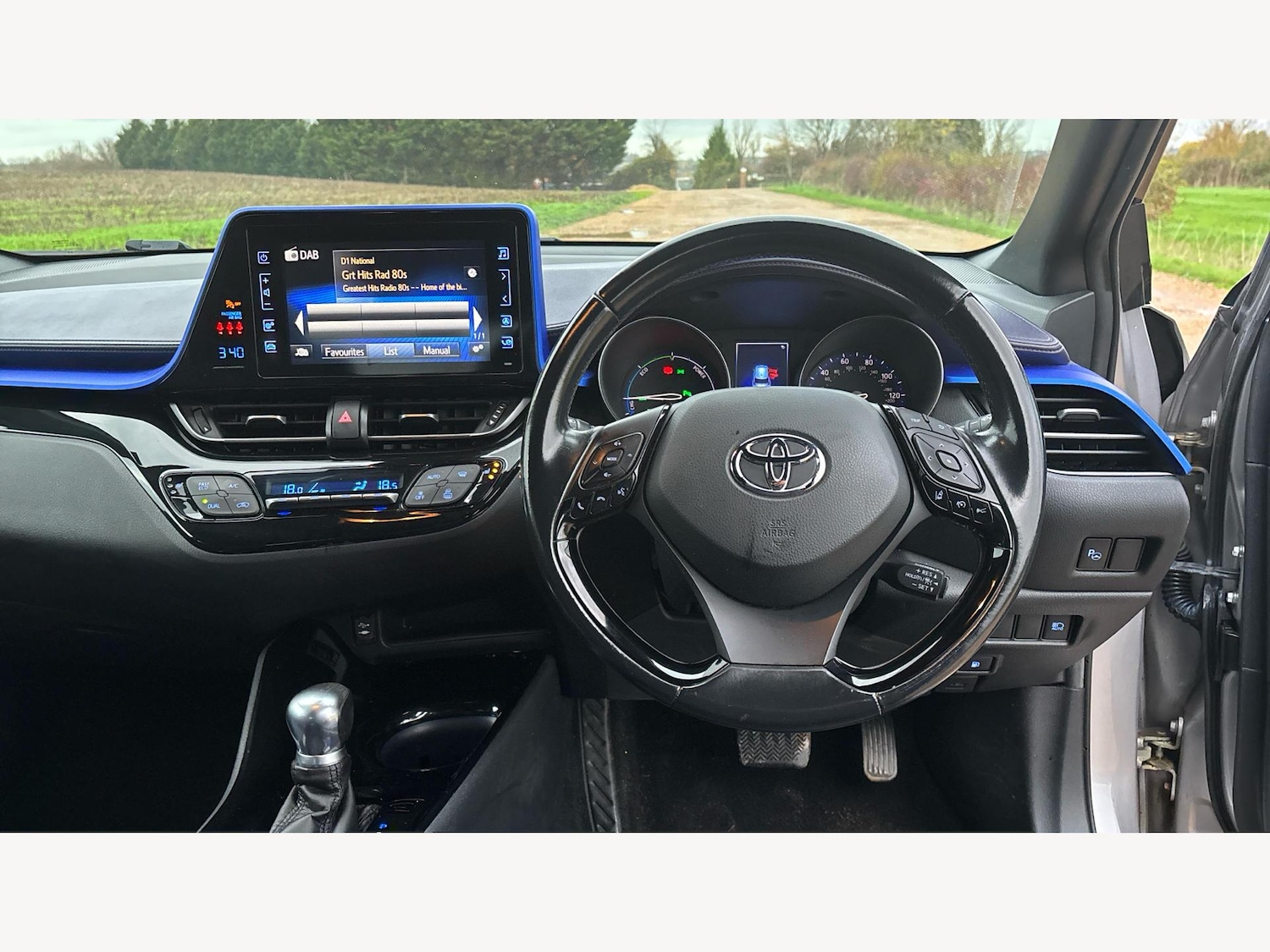 Used Toyota C-HR 2017 for sale - 76671407: Photo 7