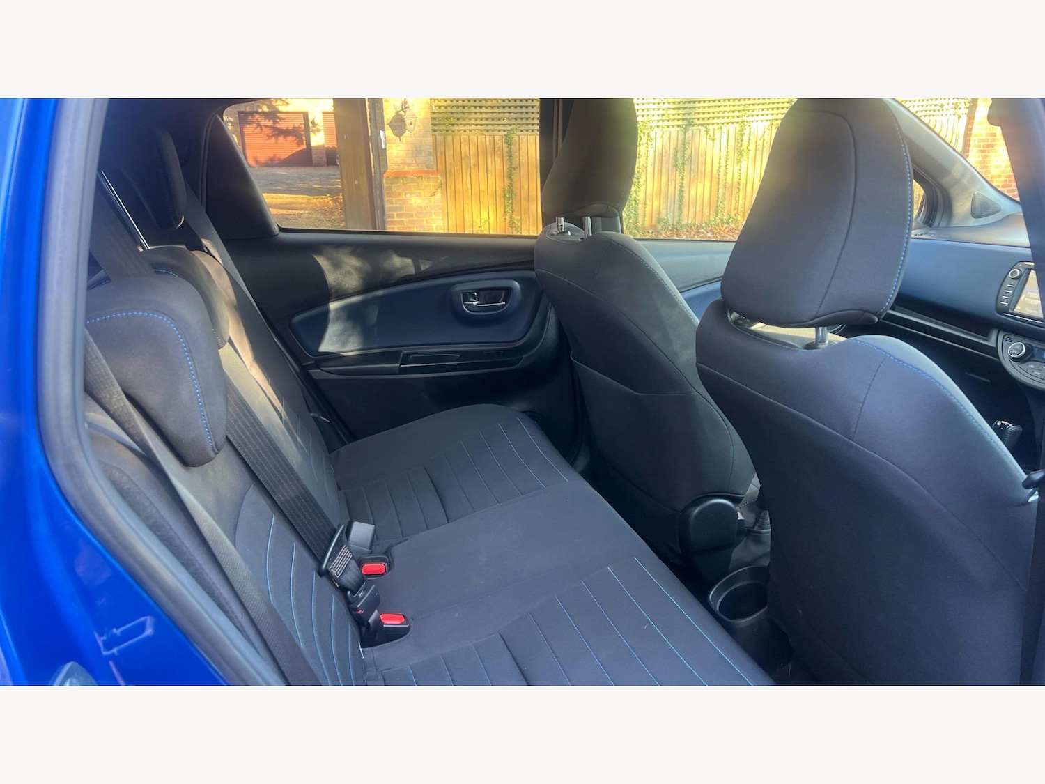 Used Toyota Yaris 2017 for sale - 76753233: Photo 14