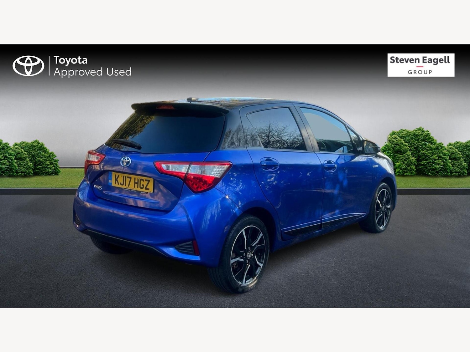 Used Toyota Yaris 2017 for sale - 76753233: Photo 2