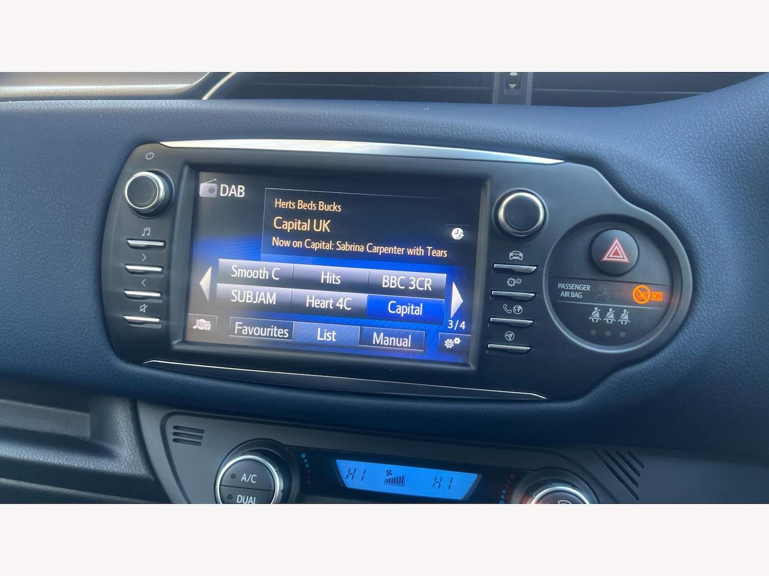 Used Toyota Yaris 2017 for sale - 76753233: Photo 9