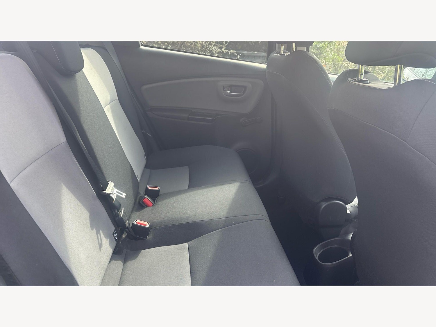 Used Toyota Yaris for sale - 77969785: Photo 14