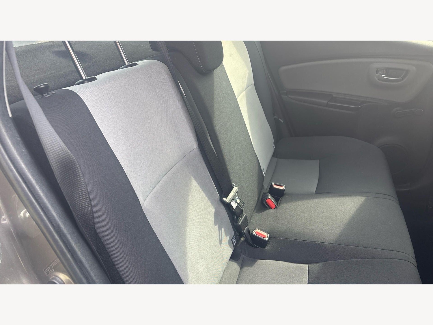 Used Toyota Yaris for sale - 77969785: Photo 24