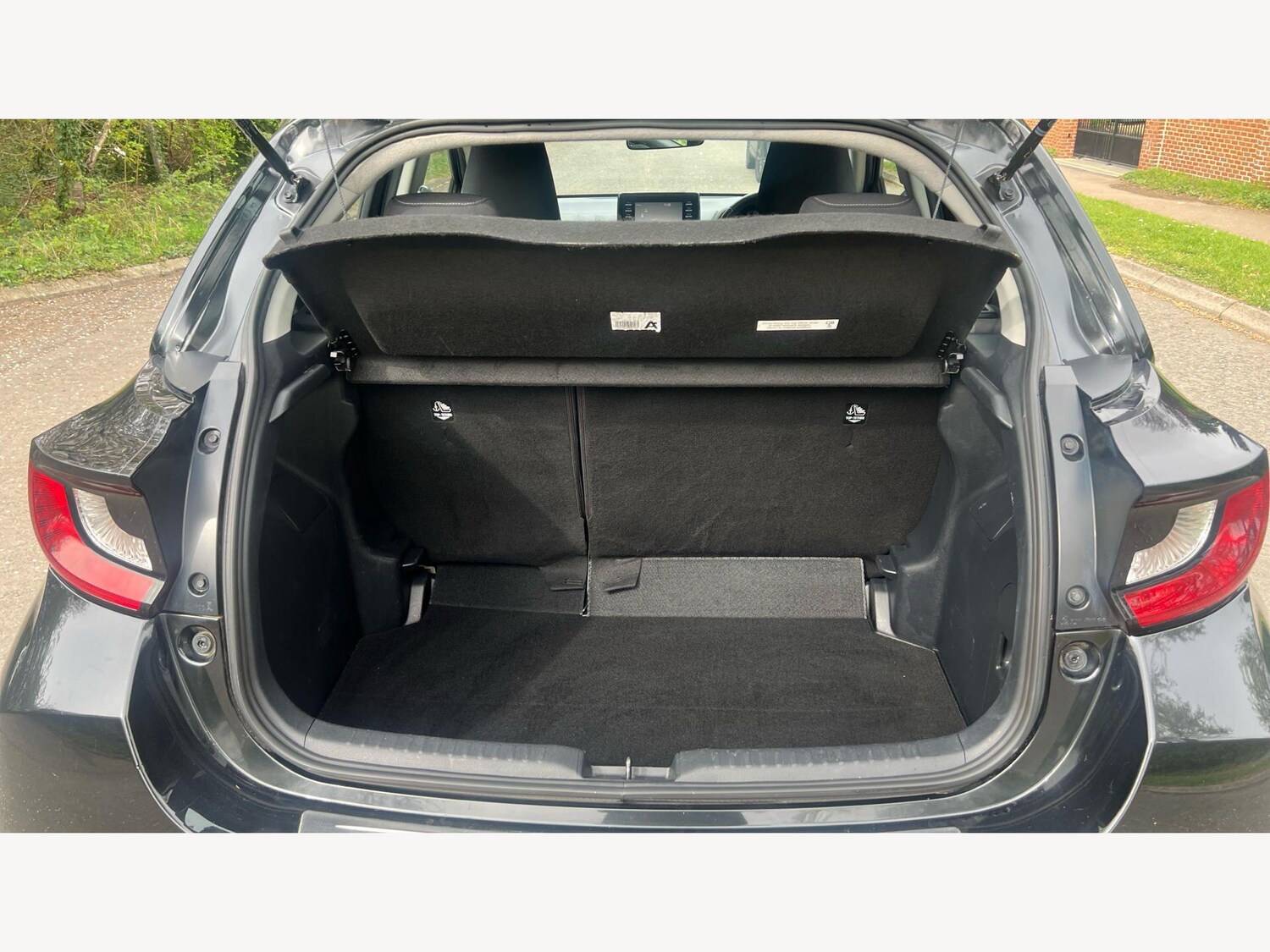 Used Toyota Yaris for sale - 78214193: Photo 15