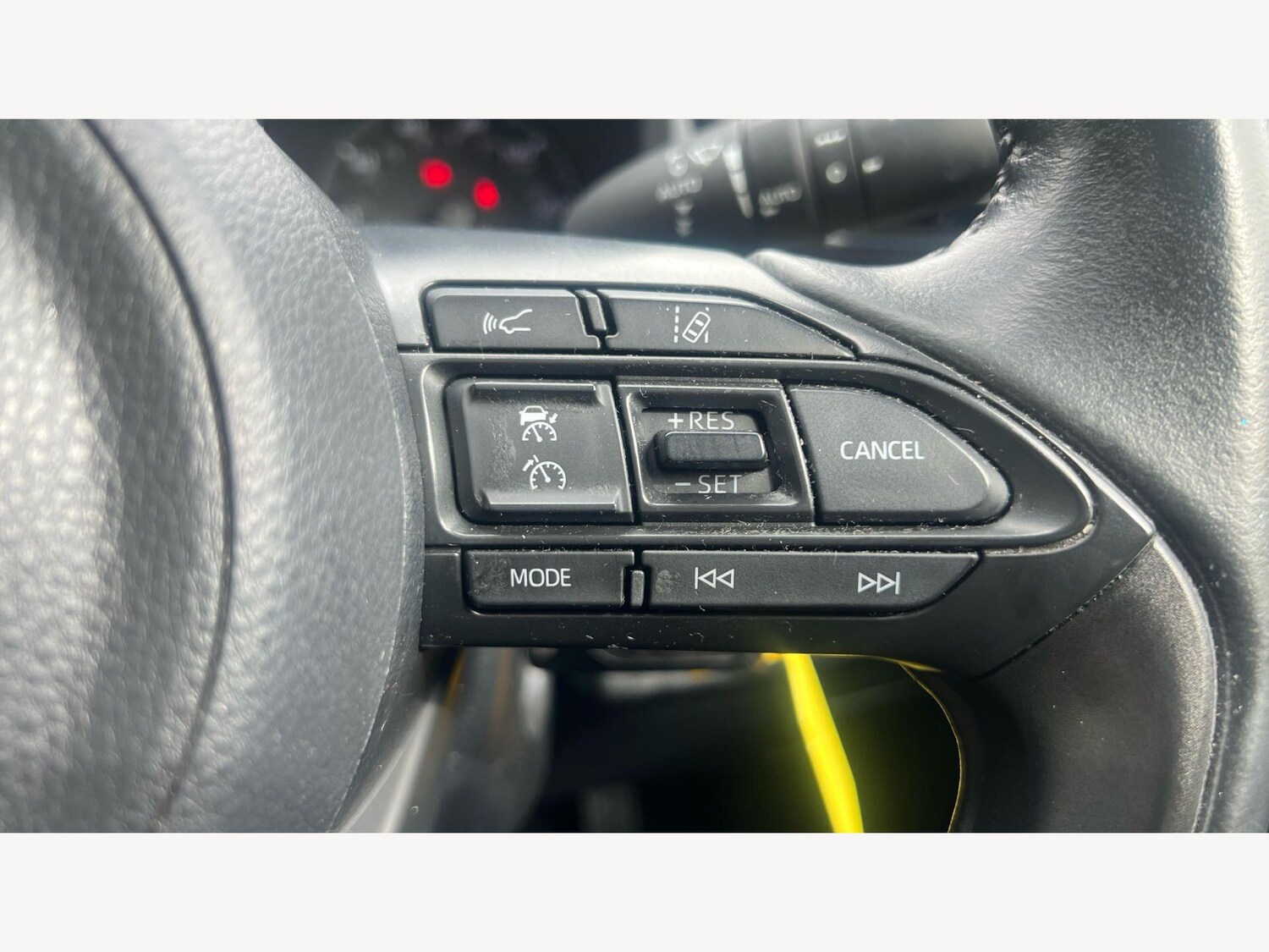 Used Toyota Yaris for sale - 78214193: Photo 38