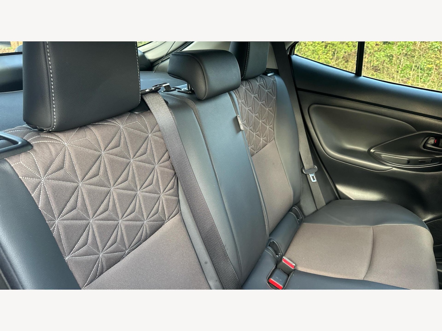 Used Toyota Yaris Cross 2023 for sale - 77101814: Photo 27