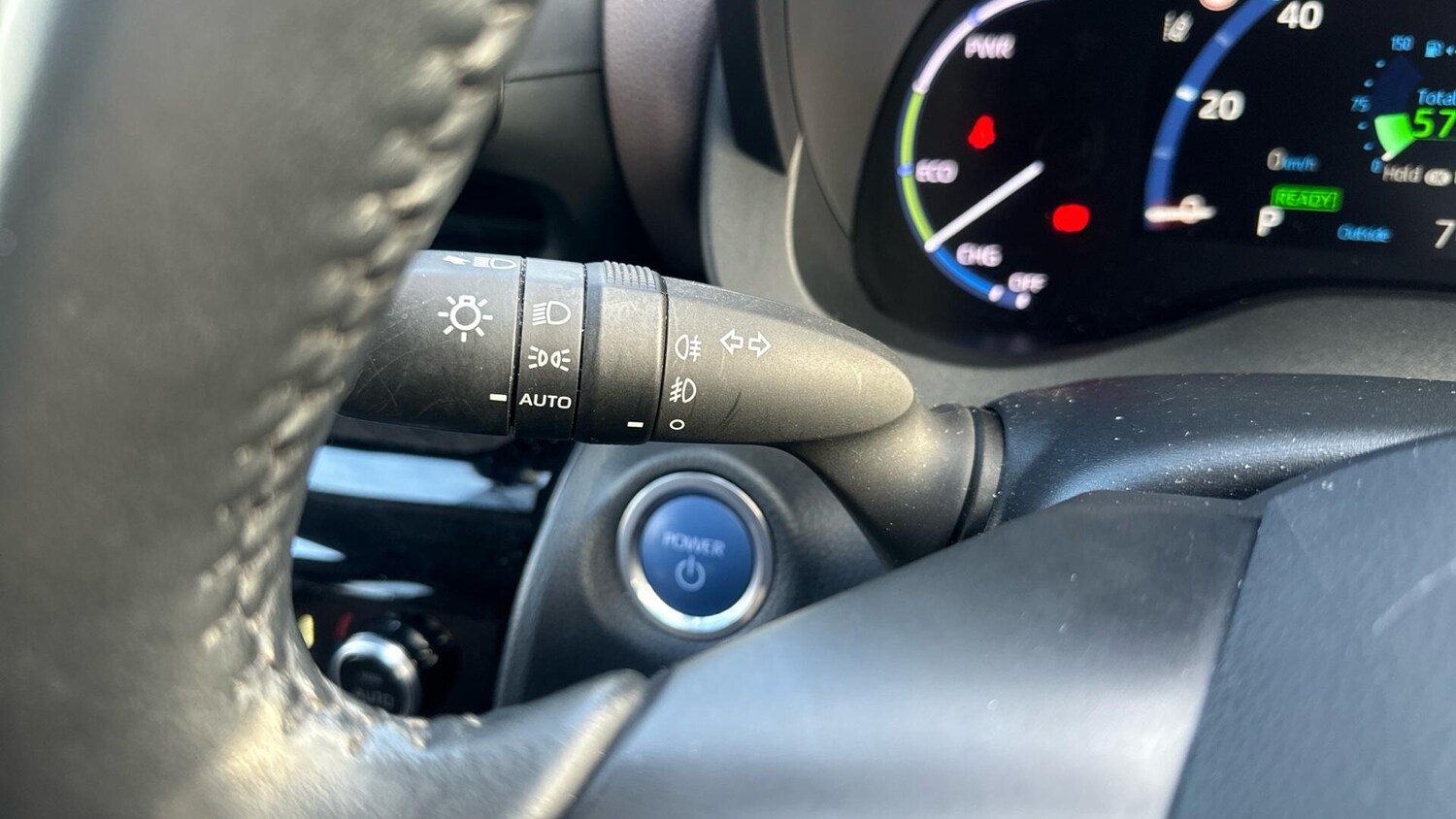 Used Toyota Yaris Cross 2023 for sale - 77101814: Photo 36