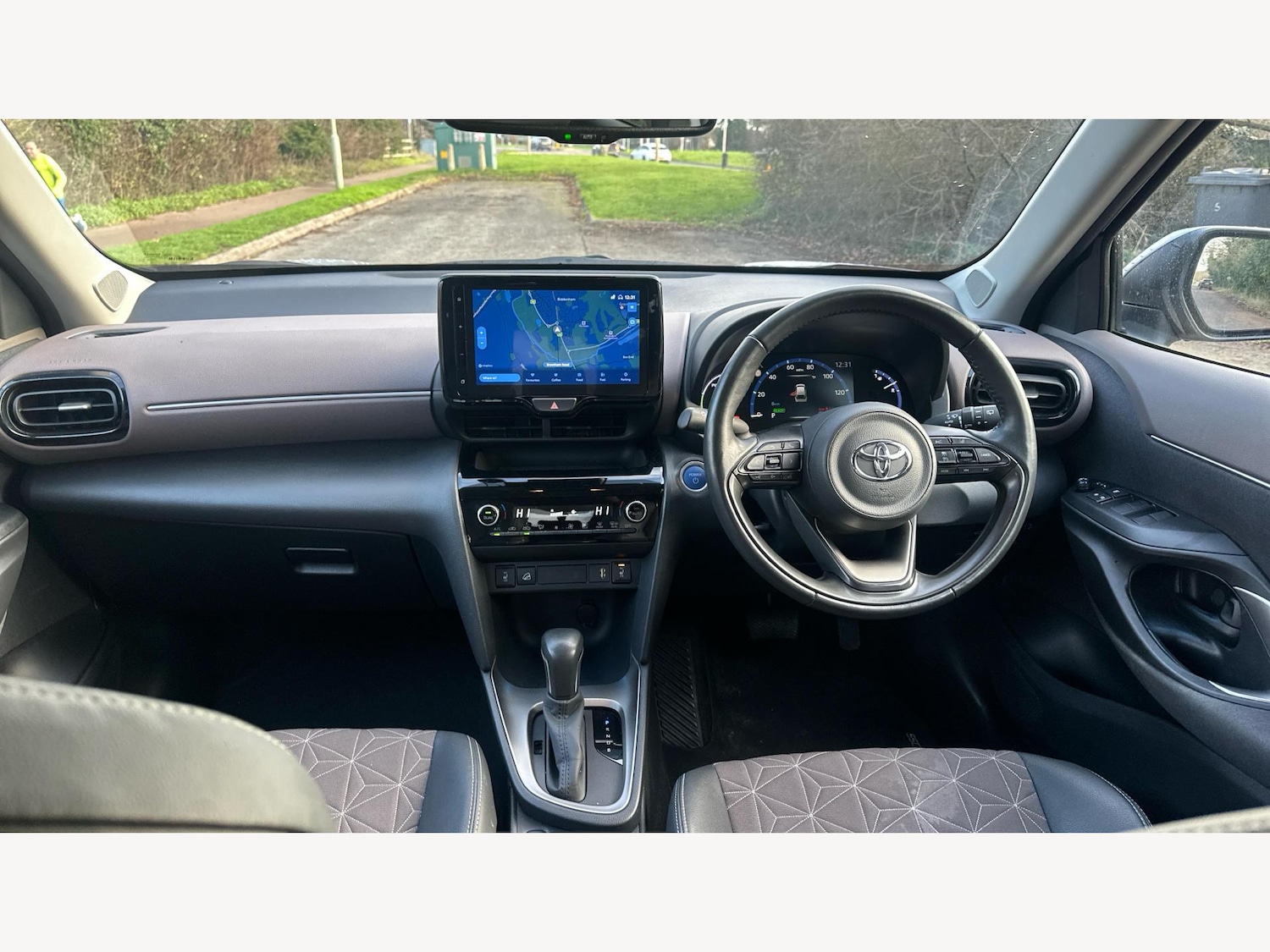 Used Toyota Yaris Cross 2023 for sale - 77101814: Photo 7