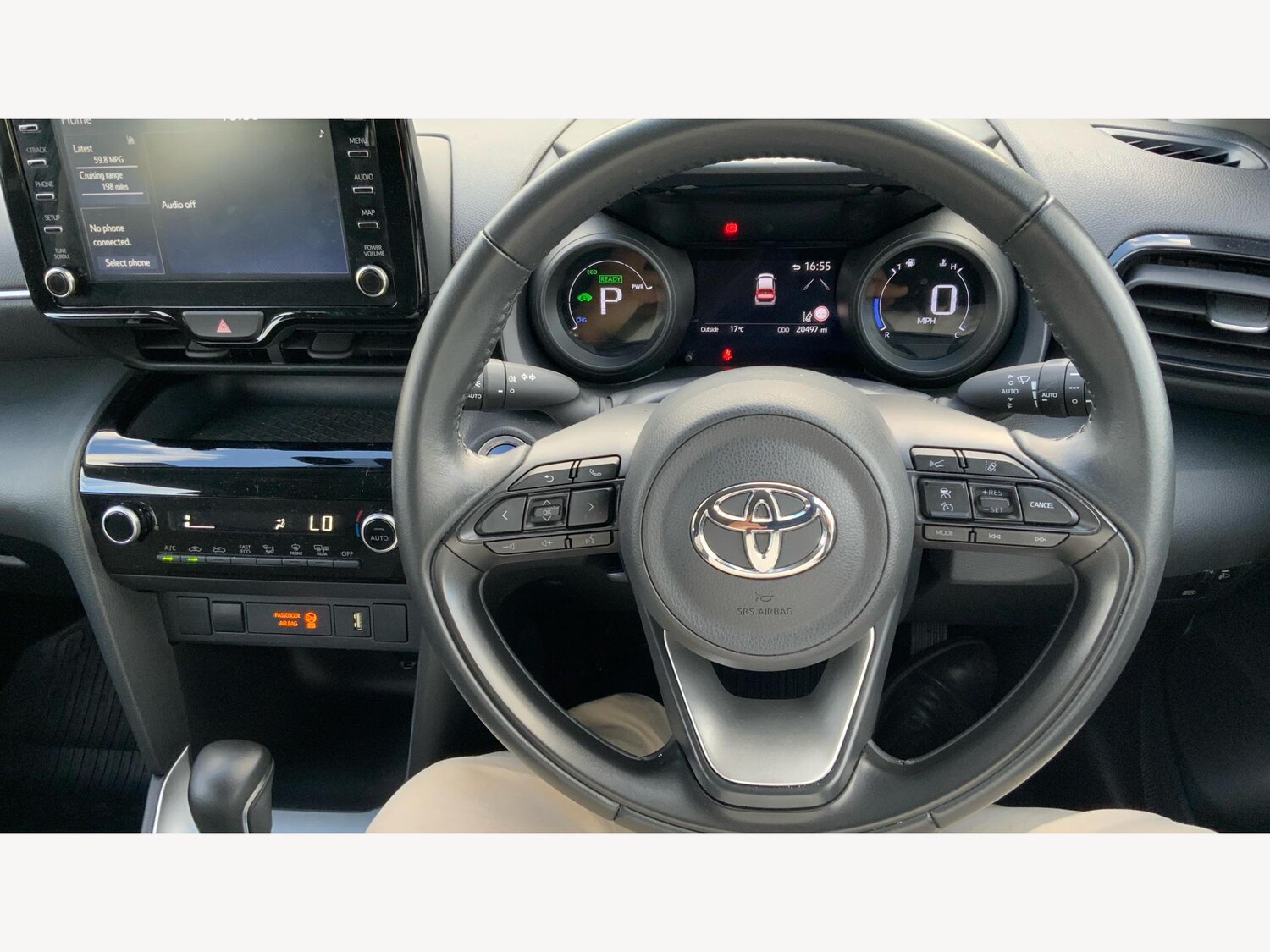 Used Toyota Yaris Cross 2024 for sale - 76200189: Photo 10