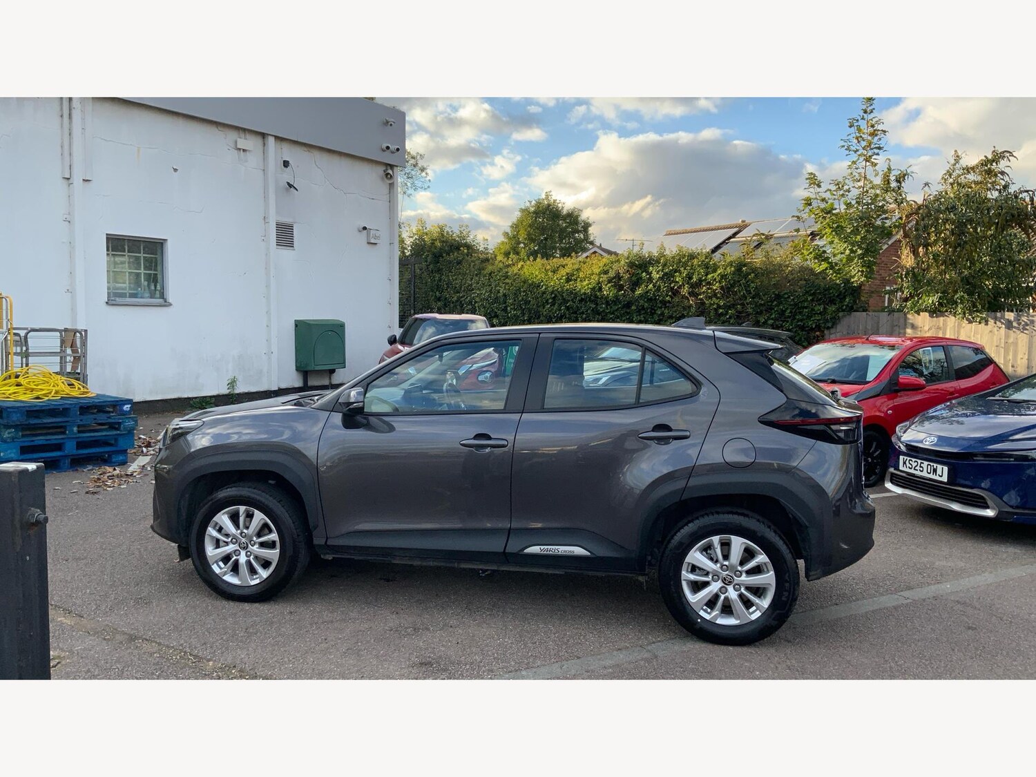 Used Toyota Yaris Cross 2024 for sale - 76200189: Photo 19