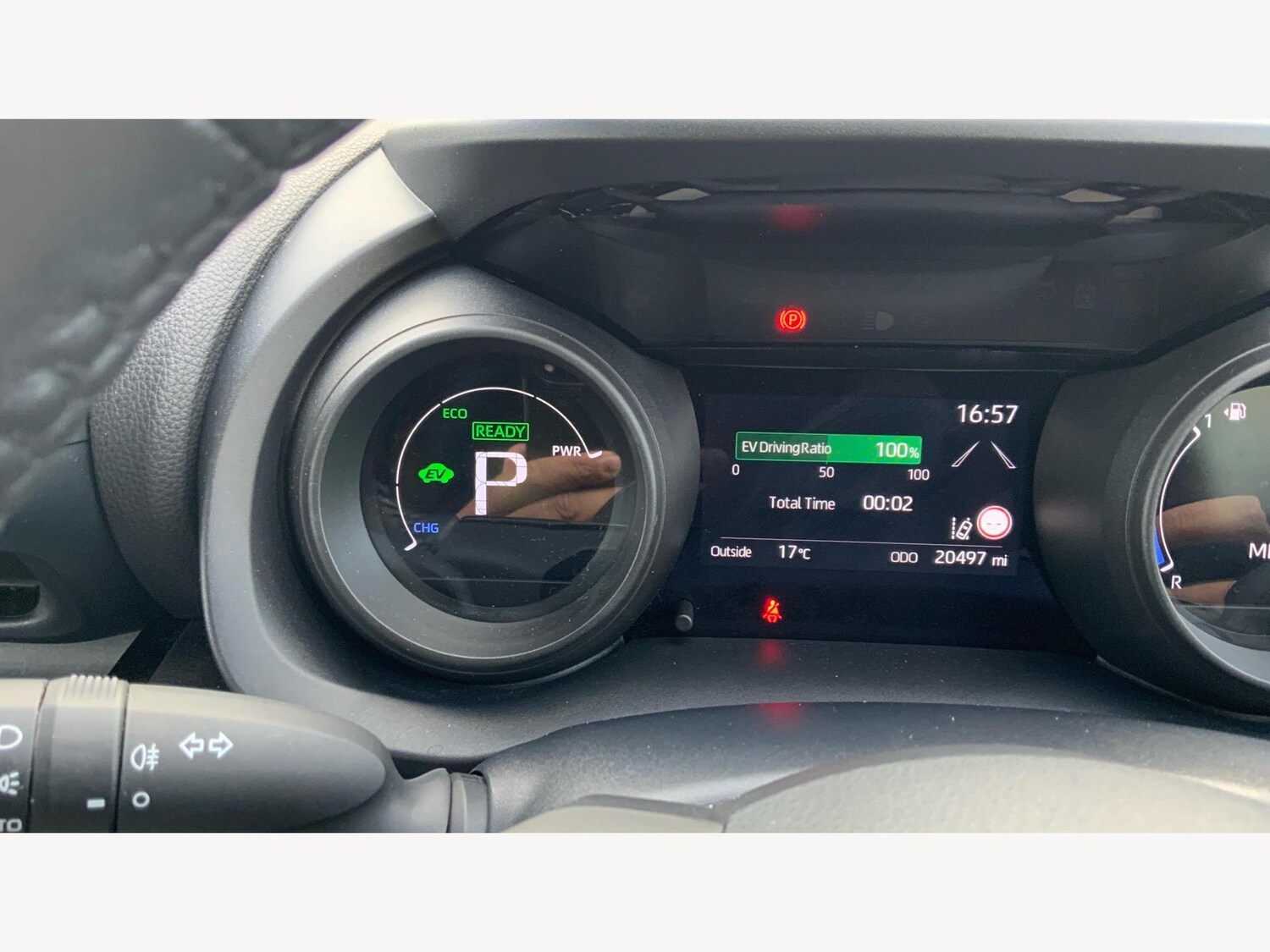 Used Toyota Yaris Cross 2024 for sale - 76200189: Photo 32