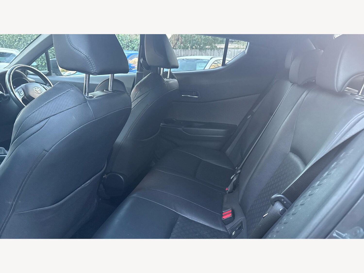 Used Toyota C-HR 2020 for sale - 76886688: Photo 15