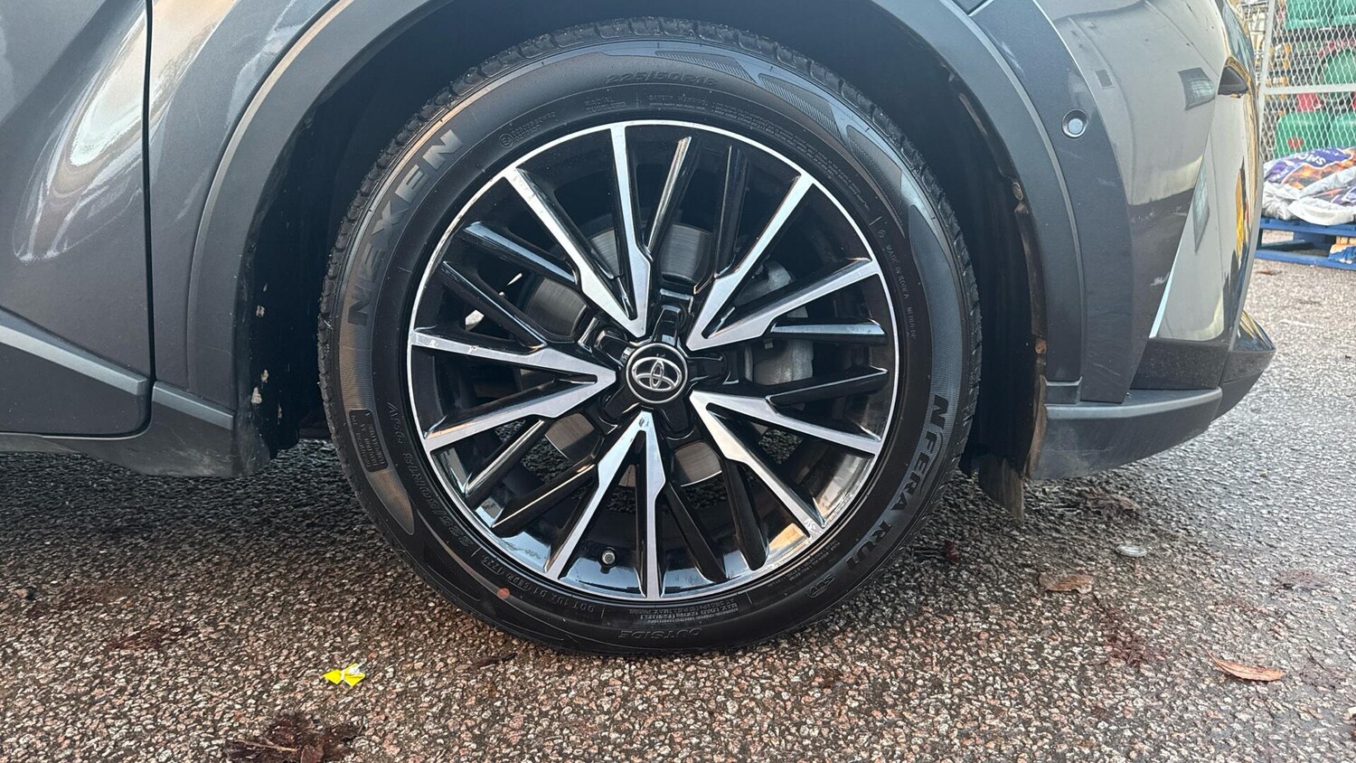 Used Toyota C-HR 2020 for sale - 76886688: Photo 33