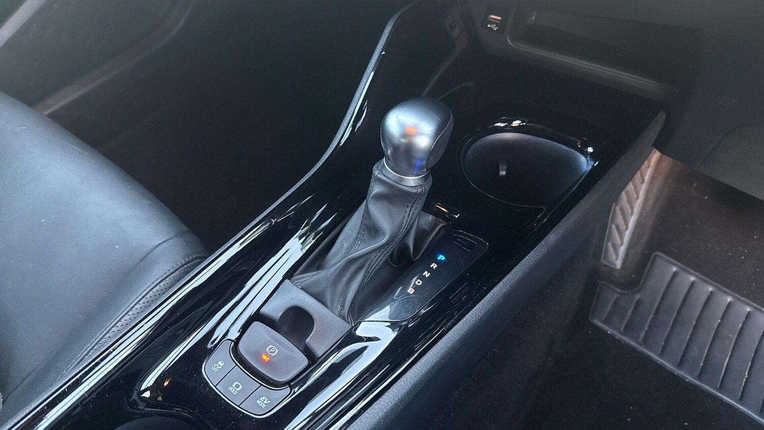 Used Toyota C-HR 2020 for sale - 76886688: Photo 37