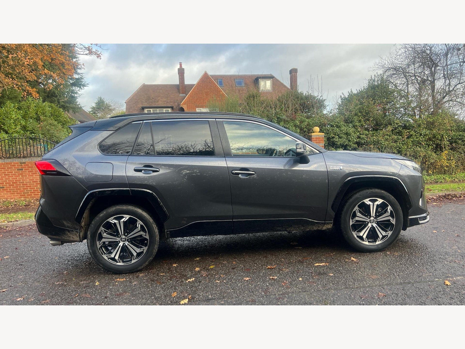 Used Toyota RAV4 2022 for sale - 76850520: Photo 18