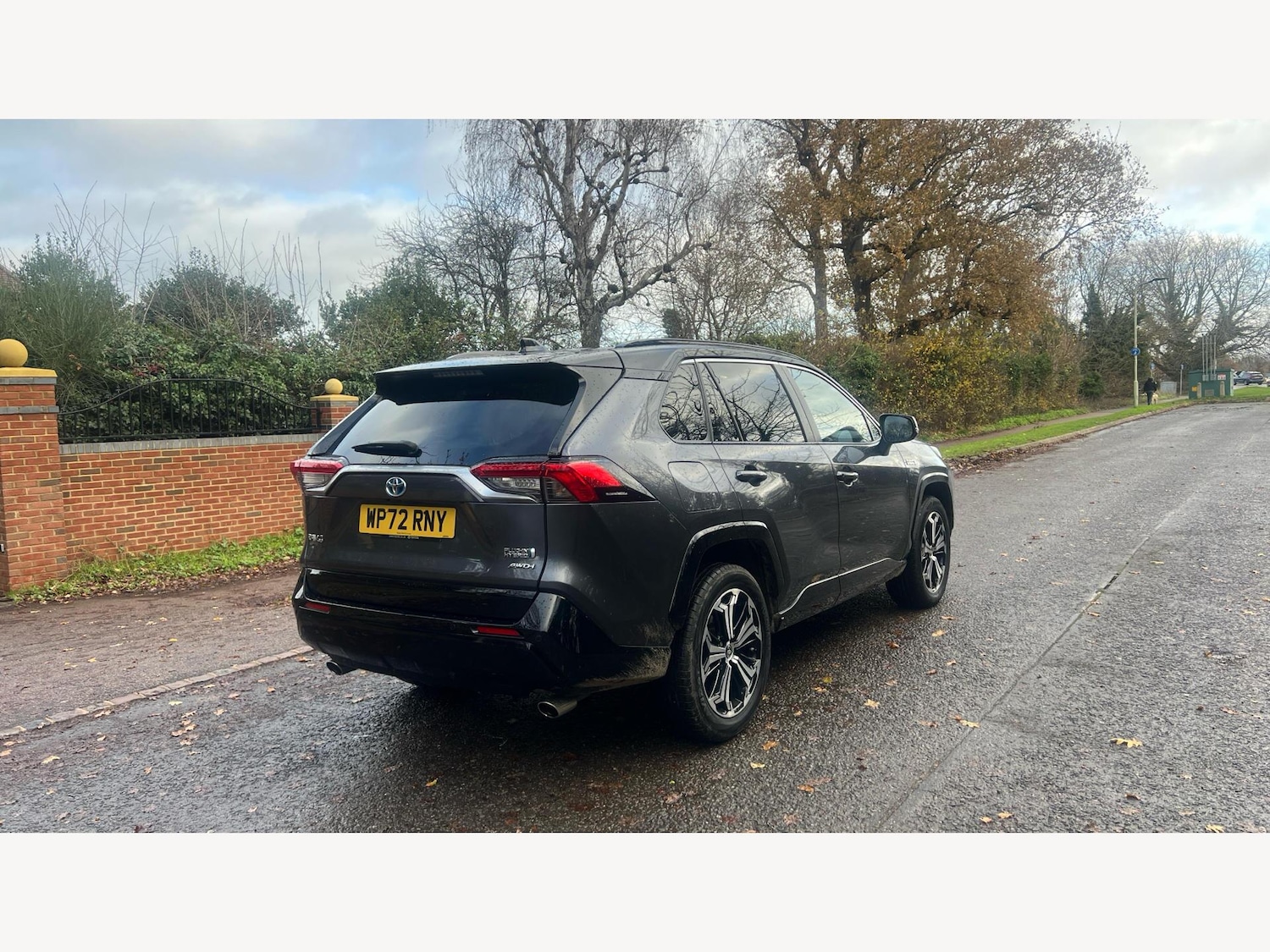 Used Toyota RAV4 2022 for sale - 76850520: Photo 2