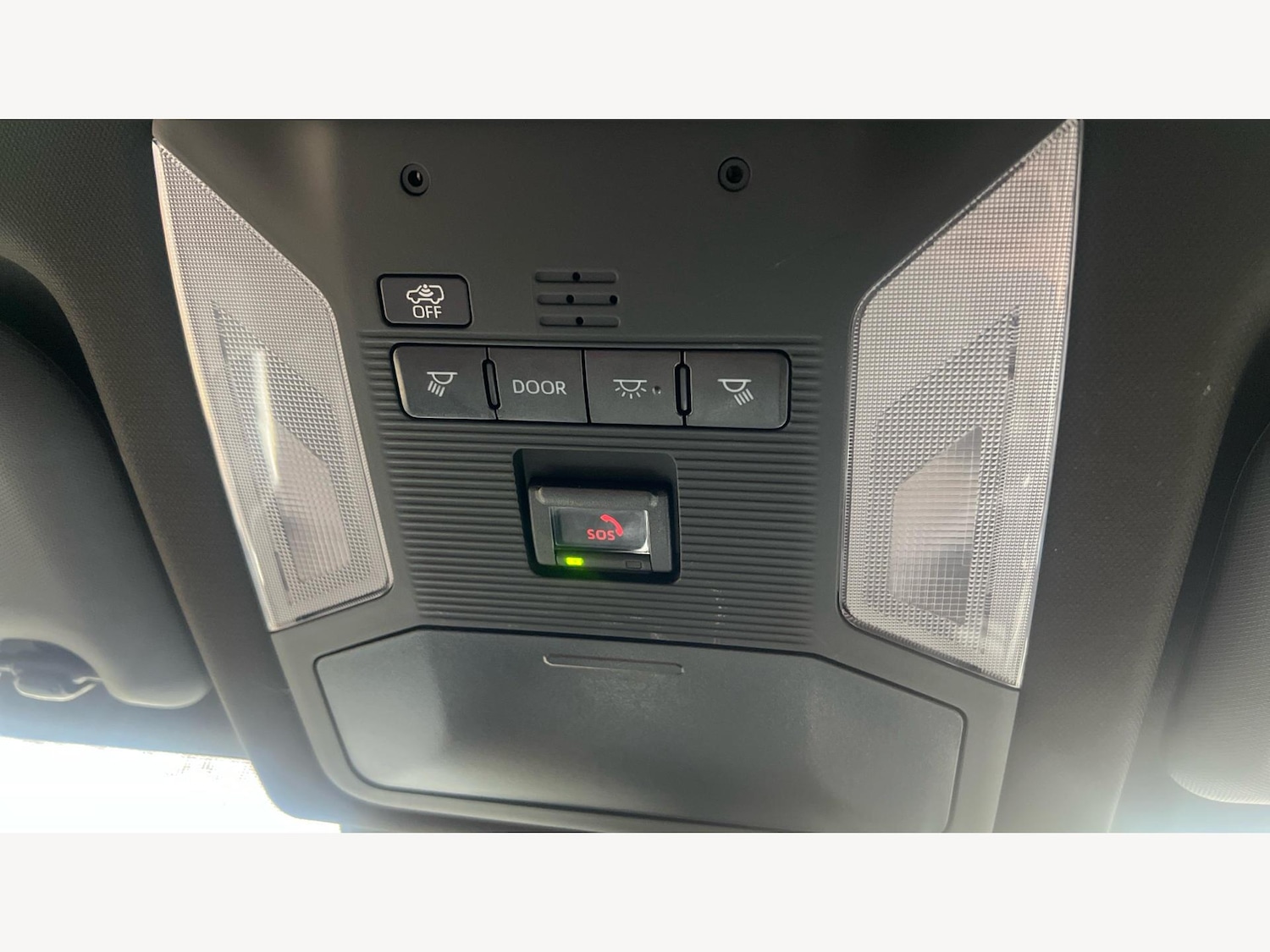 Used Toyota RAV4 2022 for sale - 76850520: Photo 28