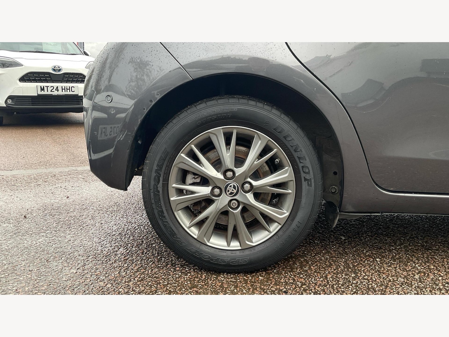 Used Toyota Yaris 2018 for sale - 77412367: Photo 22