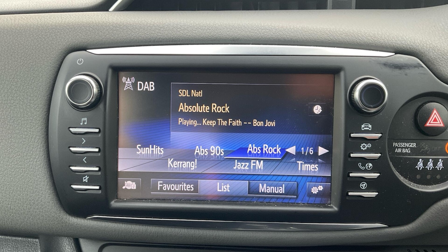 Used Toyota Yaris 2018 for sale - 77412367: Photo 36