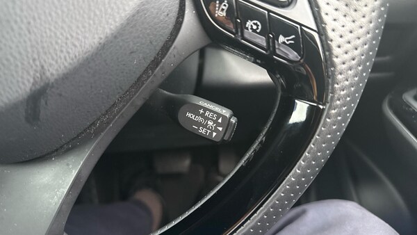 Used Toyota C-HR 2021 for sale - 76326577: Photo 40