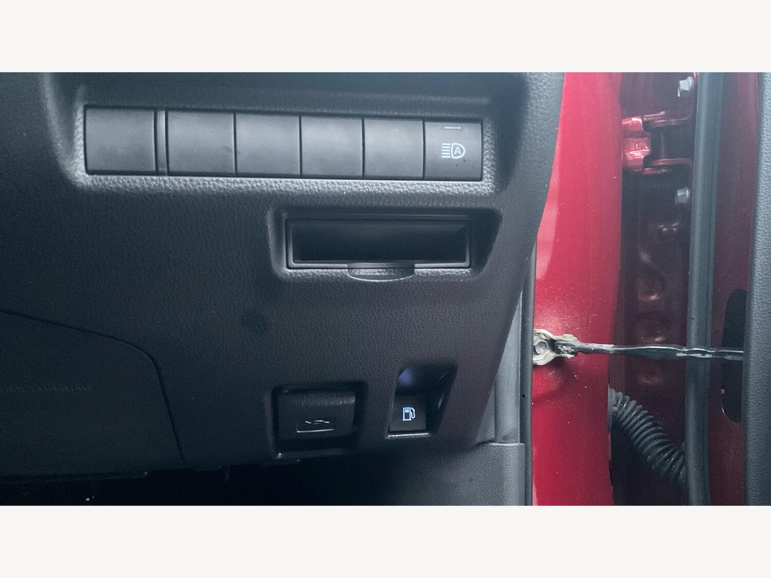 Used Toyota RAV4 for sale - 77537871: Photo 29