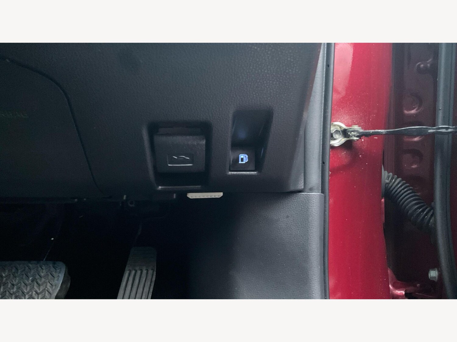 Used Toyota RAV4 for sale - 77537871: Photo 30