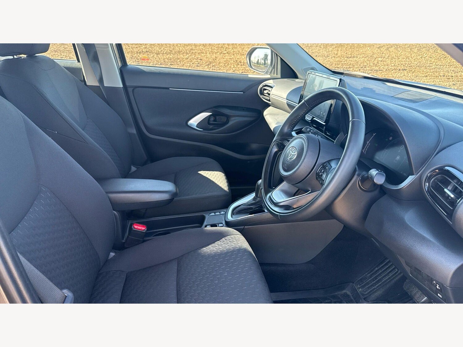 Used Toyota Yaris Cross 2024 for sale - 78047122: Photo 13