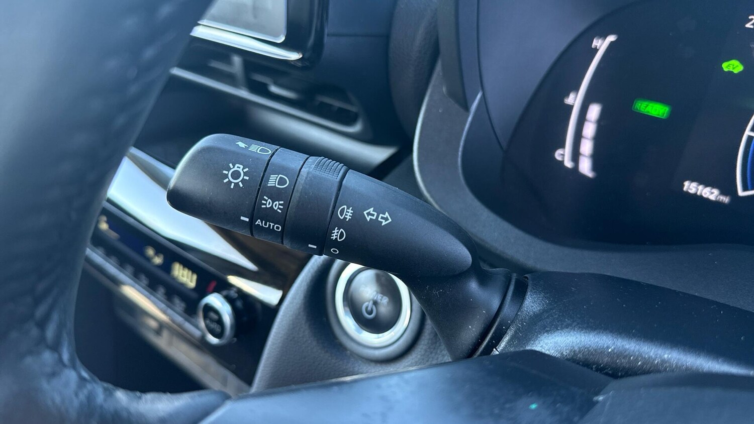 Used Toyota Yaris Cross 2024 for sale - 78047122: Photo 41