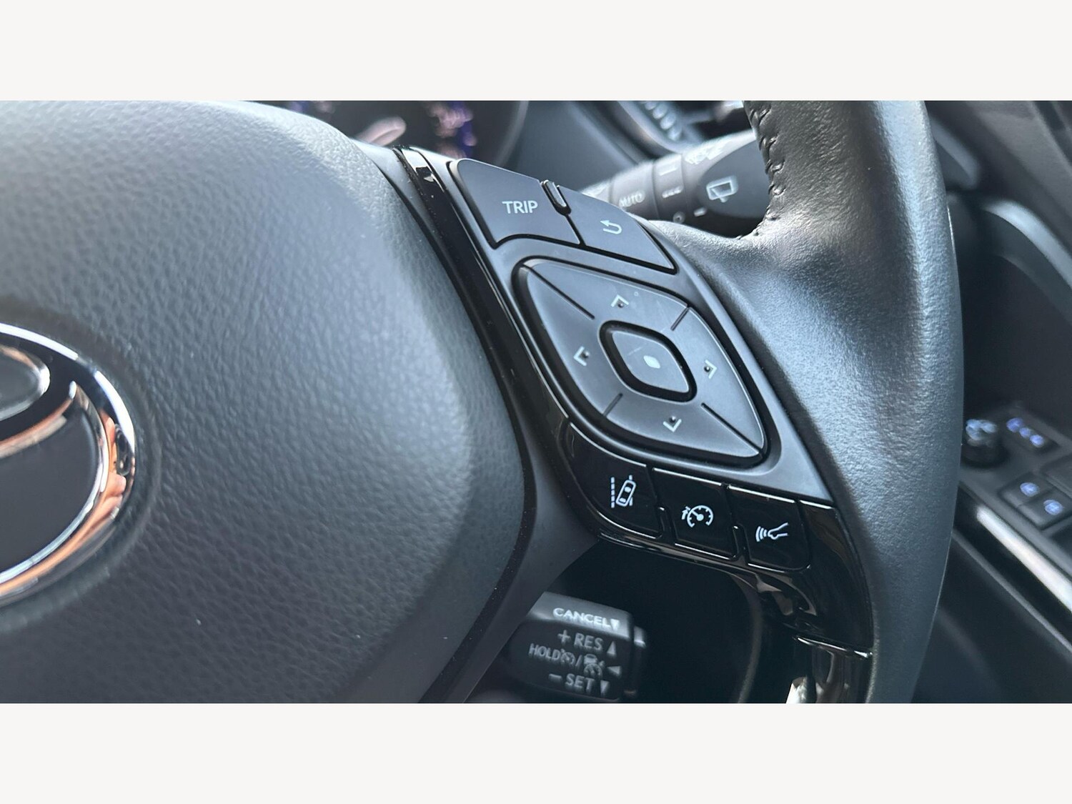 Used Toyota C-HR 2021 for sale - 77097993: Photo 27