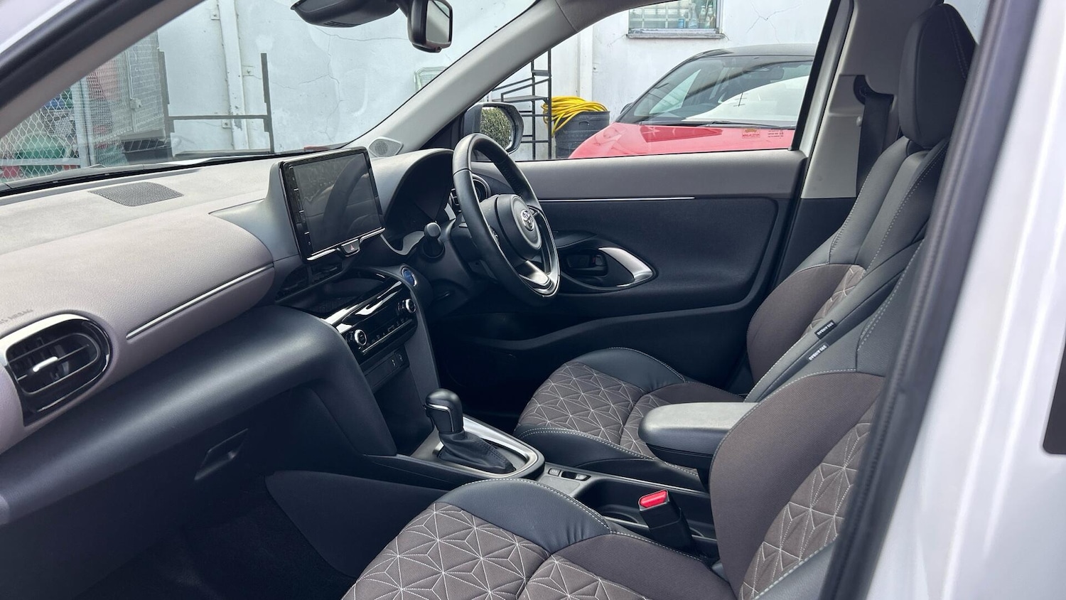 Used Toyota Yaris Cross 2023 for sale - 78147698: Photo 10