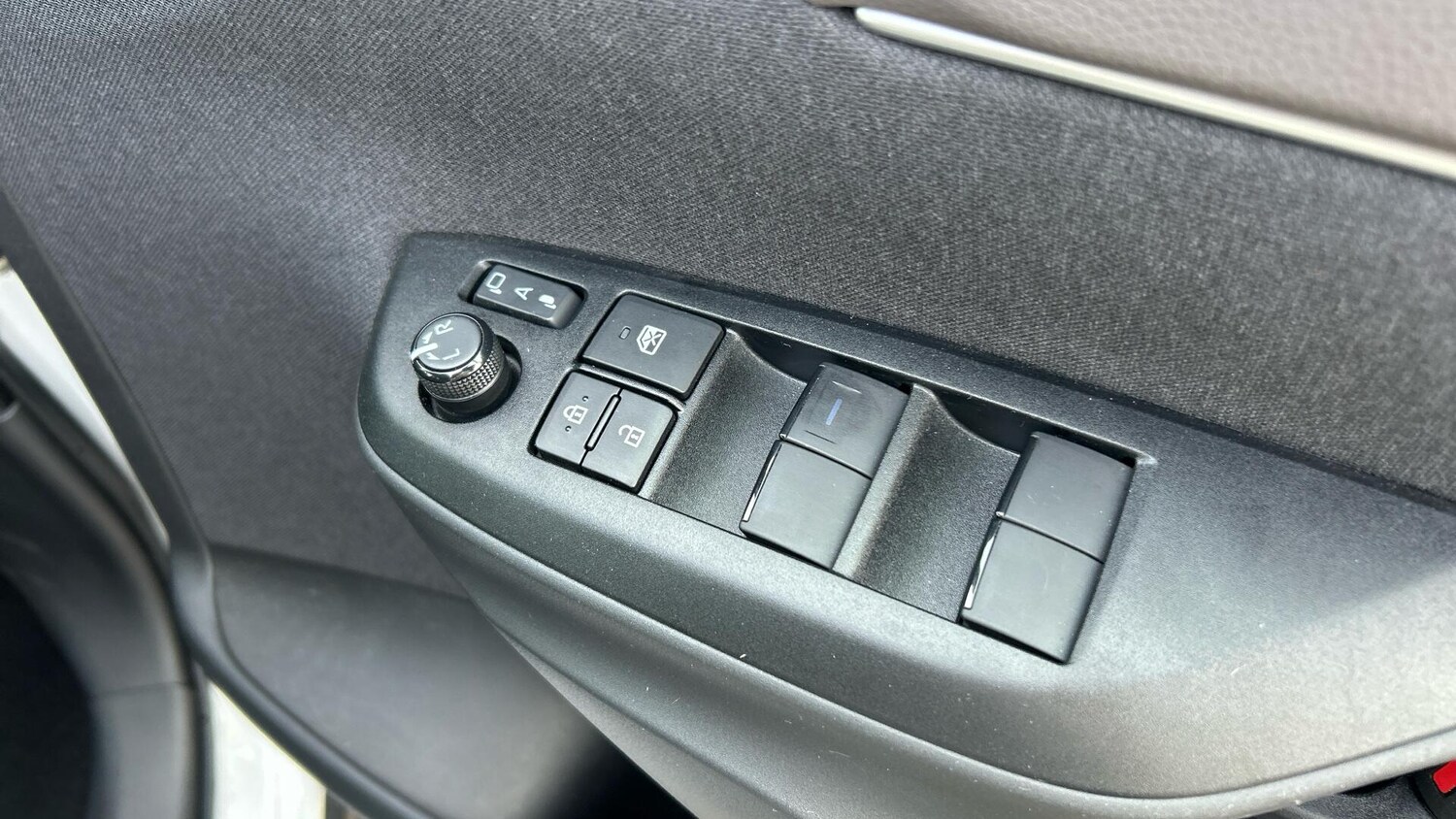 Used Toyota Yaris Cross 2023 for sale - 78147698: Photo 25