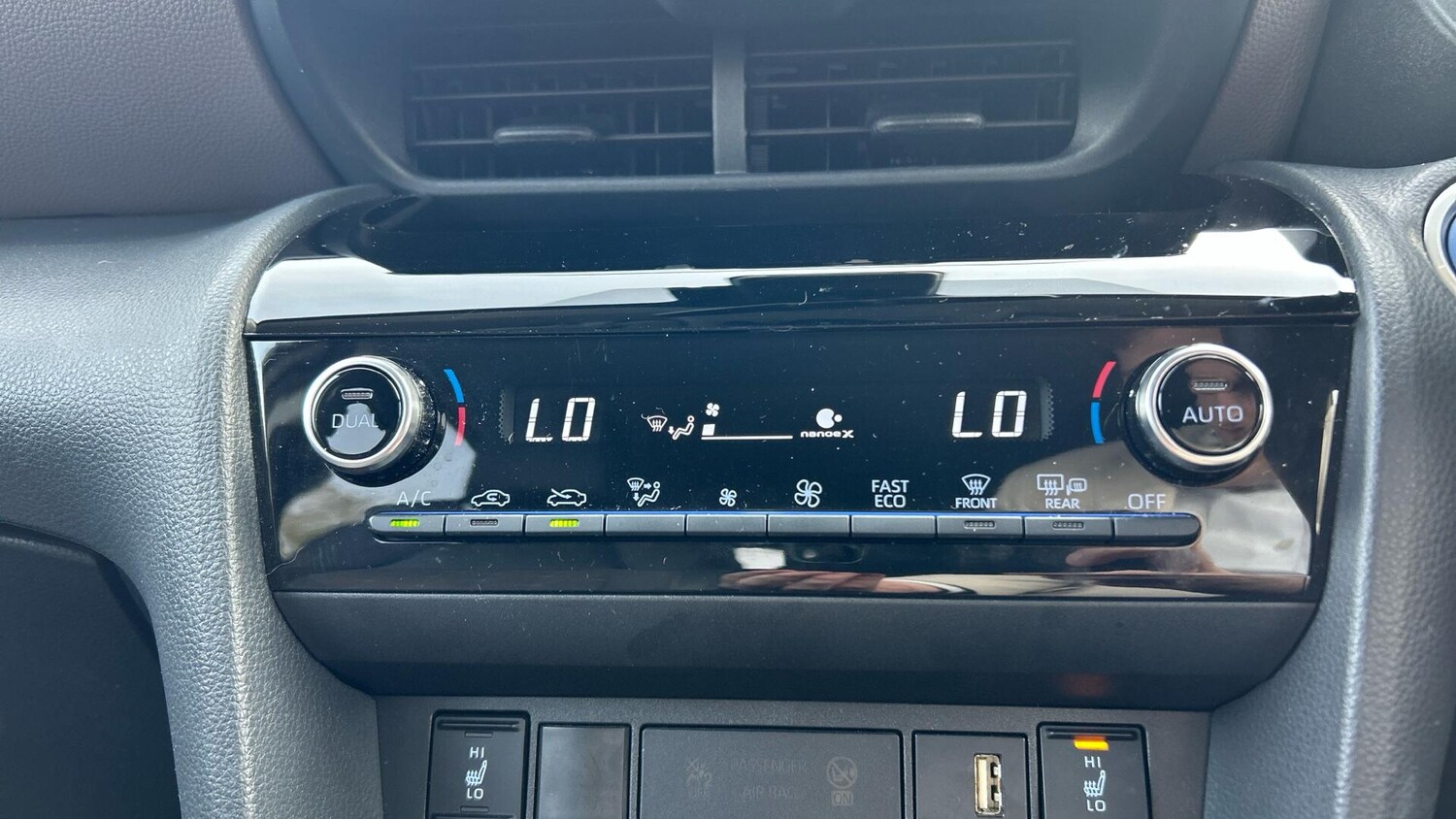 Used Toyota Yaris Cross 2023 for sale - 78147698: Photo 30