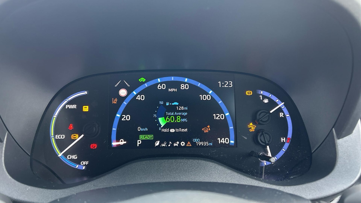 Used Toyota Yaris Cross 2023 for sale - 78147698: Photo 9