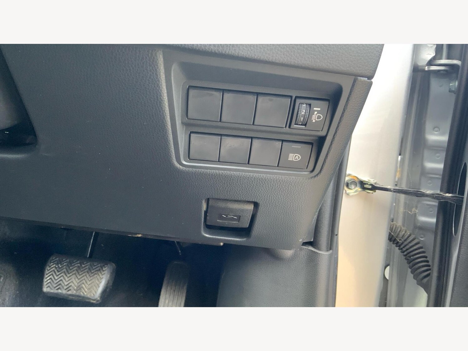 Vehicle 33
