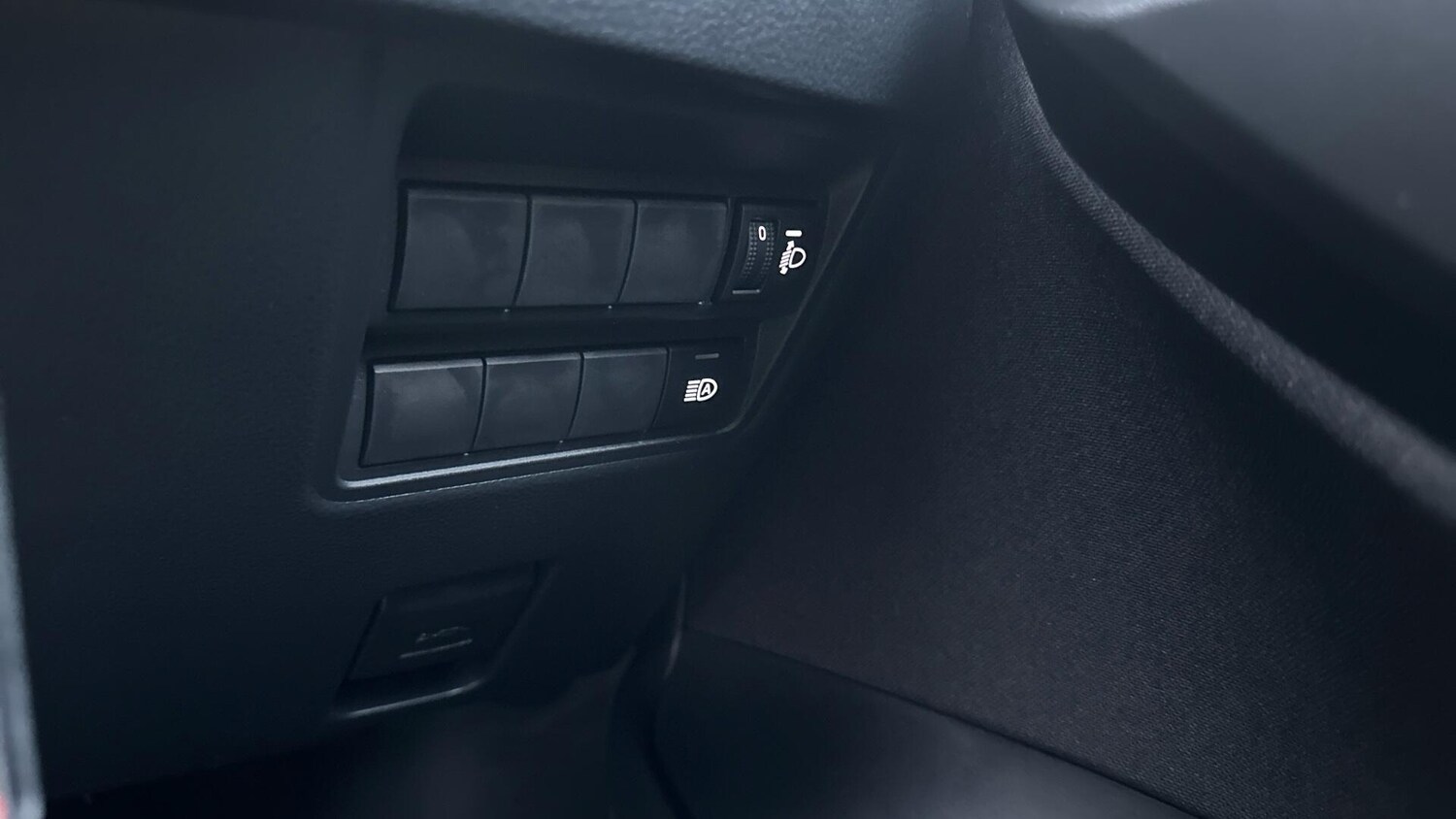 Used Toyota Yaris 2025 for sale - 77456121: Photo 35