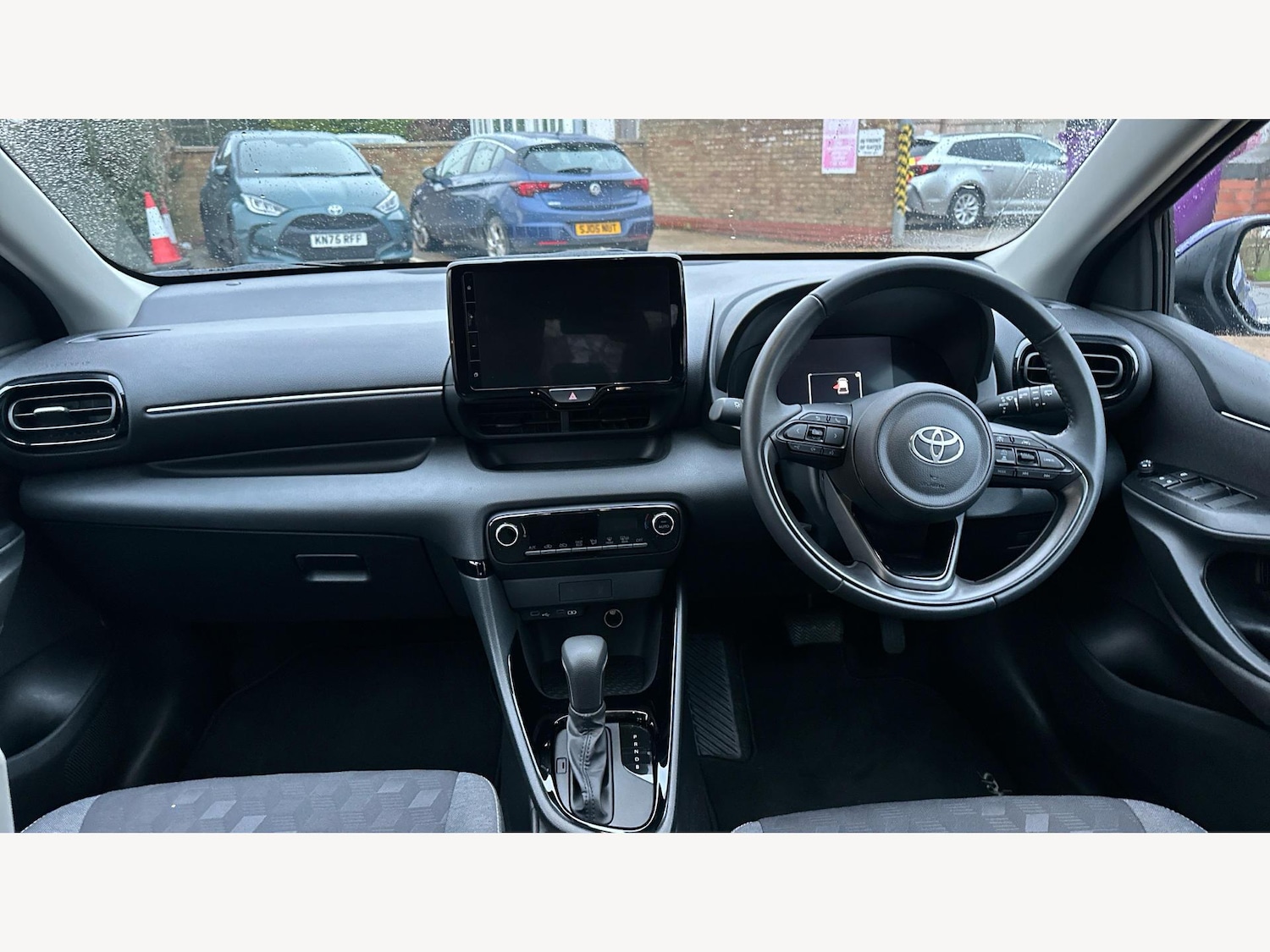 Used Toyota Yaris 2025 for sale - 77456121: Photo 7