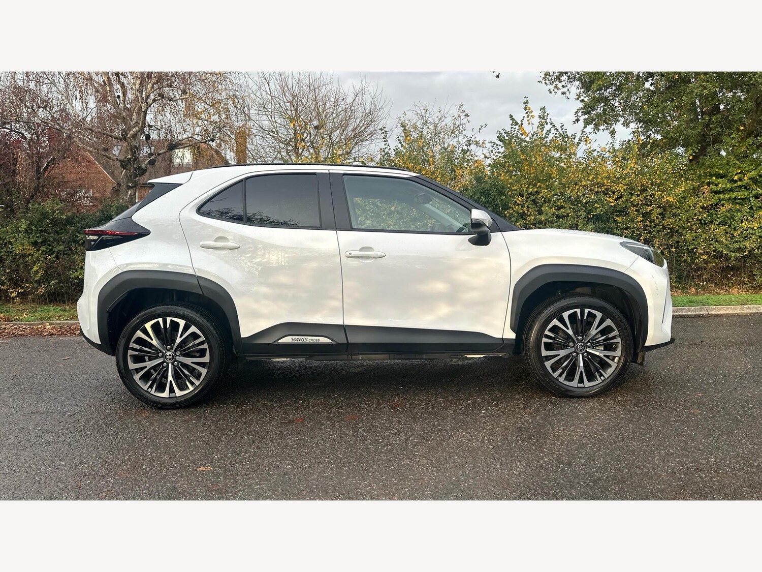 Used Toyota Yaris Cross 2024 for sale - 77305704: Photo 18