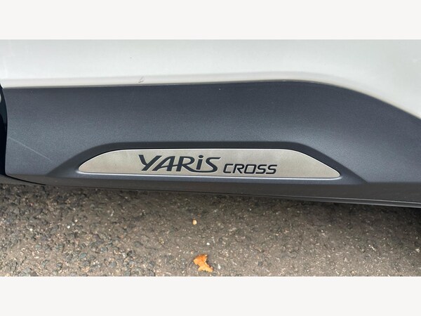 Used Toyota Yaris Cross 2022 for sale - 76238792: Photo 25