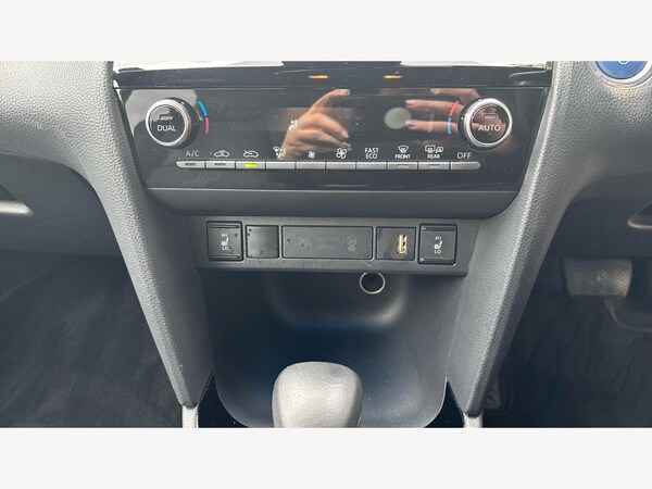 Used Toyota Yaris Cross 2022 for sale - 76238792: Photo 32