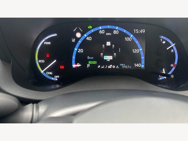 Used Toyota Yaris Cross 2022 for sale - 76238792: Photo 39