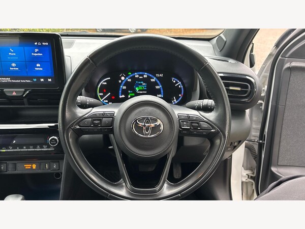 Used Toyota Yaris Cross 2022 for sale - 76238792: Photo 8