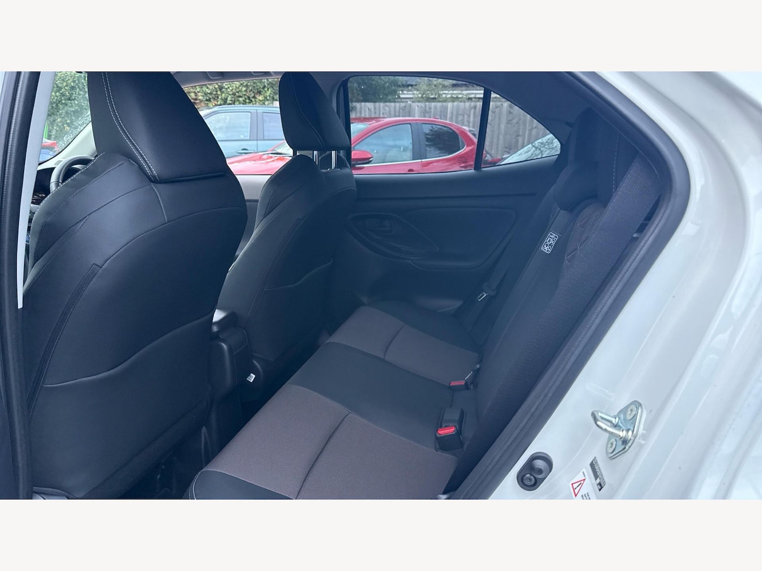 Used Toyota Yaris Cross 2022 for sale - 76753267: Photo 15