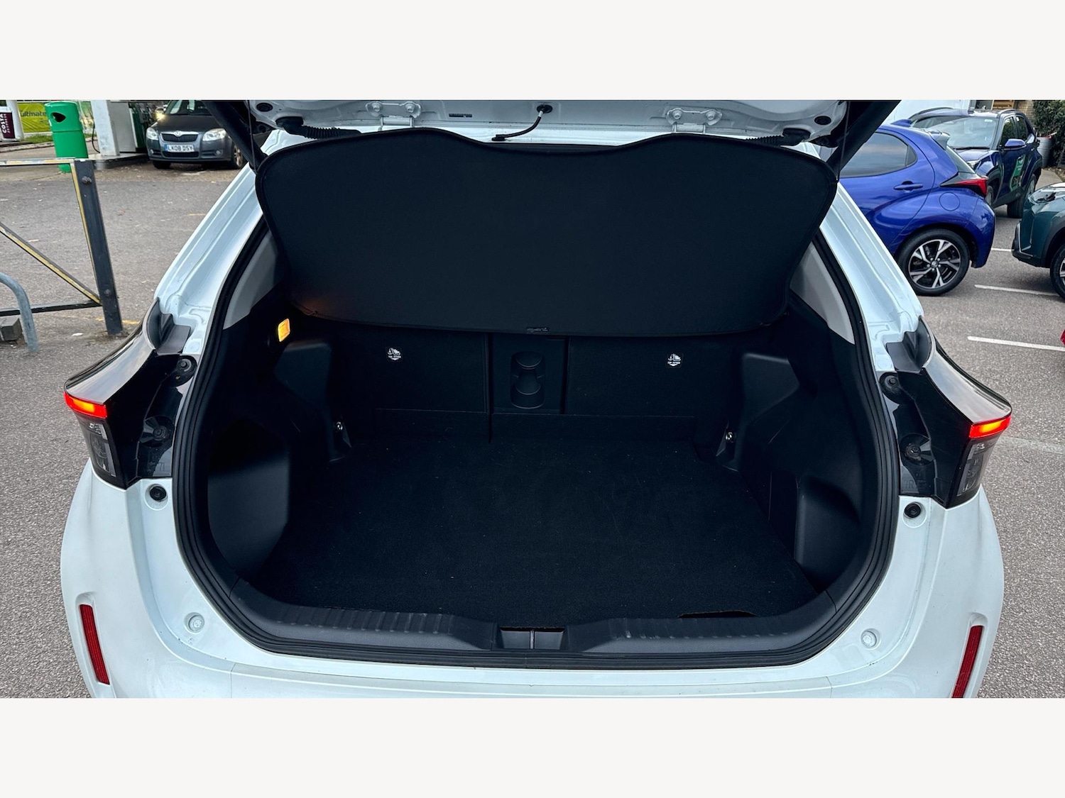 Used Toyota Yaris Cross 2022 for sale - 76753267: Photo 16